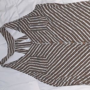 100% Rayon Striped Shorts Romper by Mine Sz Lrg Green Off White